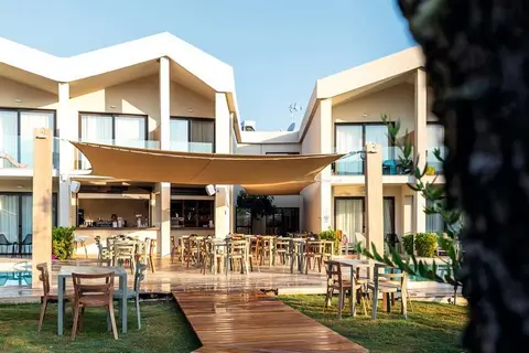 Aqua Bay Suites in Δημοτική Ενότητα Αρκαδίων — foto 20