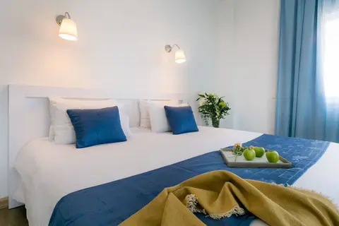 Mikes Kanarium City Hotel in Larnaca — foto 20