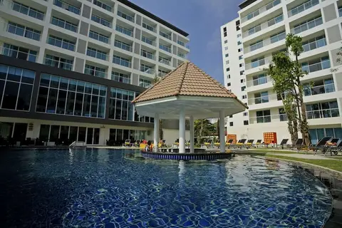 Centara Pattaya Hotel in พัทยา — foto 2