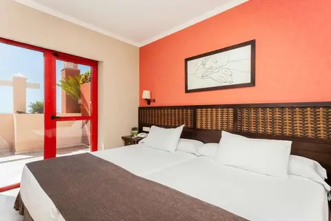 Holiday World Village Hotel in Benalmádena — foto 5