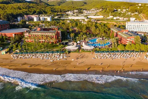 AQI Pegasos Club foto 1