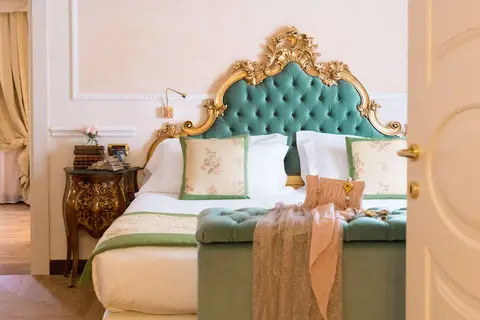 Bernini Palace in Florence, foto 3