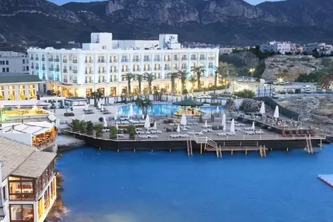 Rocks Hotel & Casino in Girne