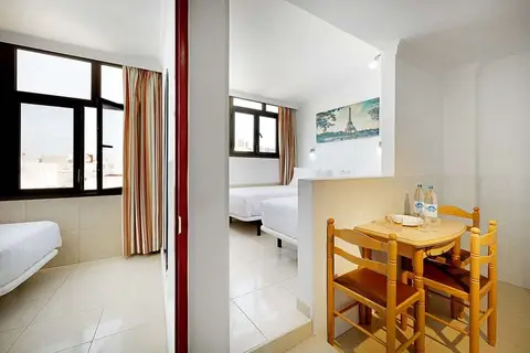 Hotel Faycan in Las Palmas de Gran Canaria — foto 16