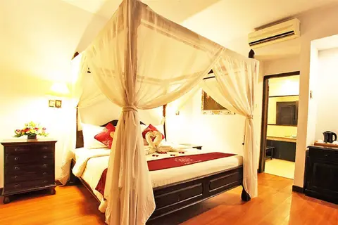 Hotel Puri Saron Seminyak in Kuta — foto 5