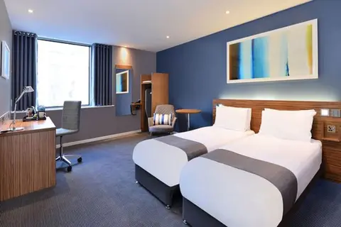 Travelodge Plus Dublin City Centre in Dublin — foto 20