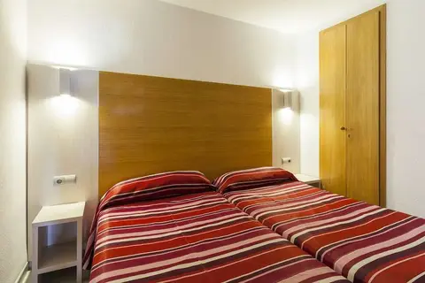 Ibiza Jet Appartementen in Platja d'en Bossa — foto 28