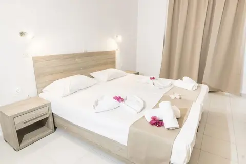 Tivoli Hotel in Faliraki — foto 10