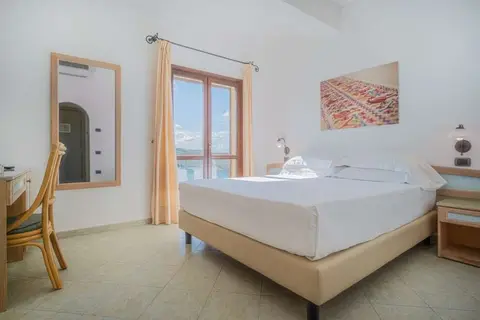Felix Hotel La Baja in Cùllieri/Cuglieri — foto 5