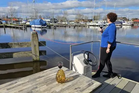 Huren Houseboat Heeg foto 3