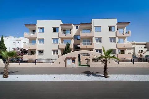 Tropicana Ibiza Suites in Sant Jordi de ses Salines — foto 25