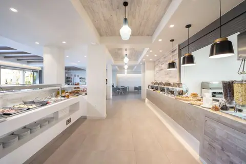 Apollon Windmill Hotel in Λάμπη — foto 9