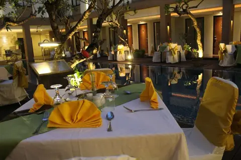 Hotel Santika Kuta Bali in Kuta — foto 18