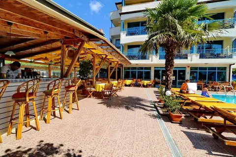 Hotel Bora Bora in Несебър — foto 16