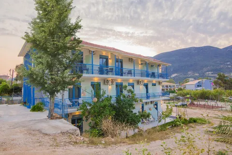 Hotel Grand Akrotiri Resort in Municipal Unit of Apollonioi
