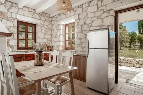 Boschetto Villas in Municipal Unit of Artemisia, foto 16
