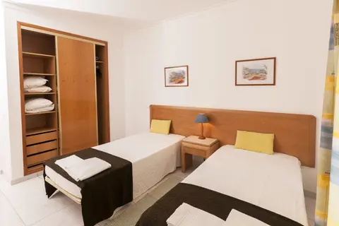 Hotel Plaza Real in Mexilhoeira Grande — foto 16