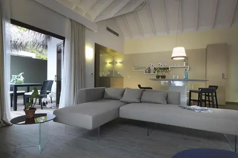 Cocoon Maldives Resort in އޮޅުވެލިފުށި — foto 20