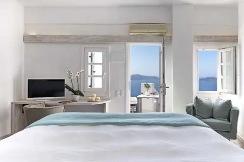 Athina Luxury Suites in Φηρά Θήρας — foto 7