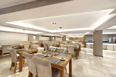 Orka Royal Hotel in Fatih — foto 29