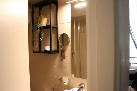 H22 Hotel in Napels, foto 9