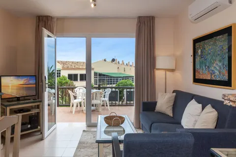 Ramada Hotel & Suites by Wyndham Costa del Sol foto 33