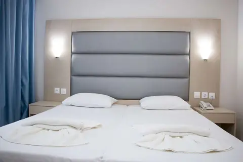 Marathon Hotel in Κολύμπια — foto 5