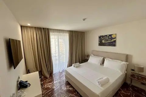 Durres Bay Hotel in Durrës — foto 4