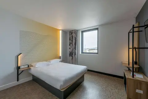 B&B Hotel Bordeaux Centre Gare Saint-Jean in Bordeaux — foto 11
