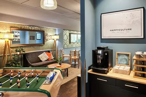 Hotel Magenta 38 by HappyCulture in Parijs — foto 27