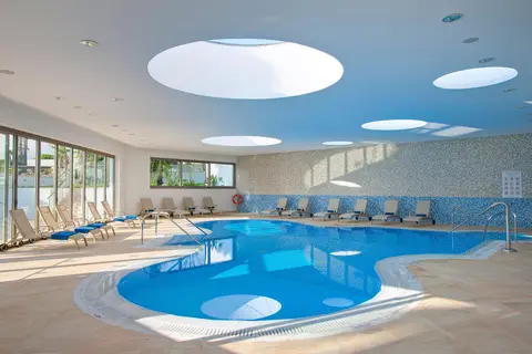 Hotel Olympic Lagoon Resort Paphos in Paphos — foto 27