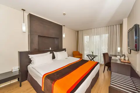 Beyaz Saray in Fatih — foto 21