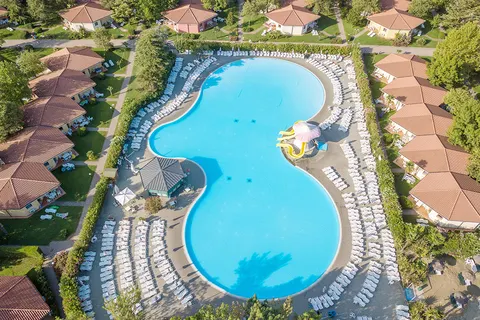 Camping Bella Italia in Peschiera del Garda — foto 10