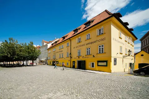 Hotel Archibald At The Charles Bridge in Praag