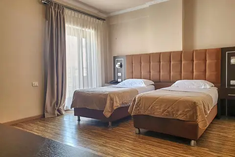 Hotel Nais Beach in Durrës — foto 3