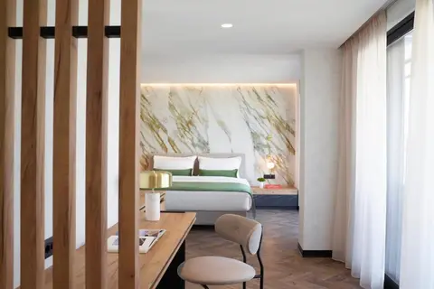 The Port Square Hotel in Piraeus — foto 9