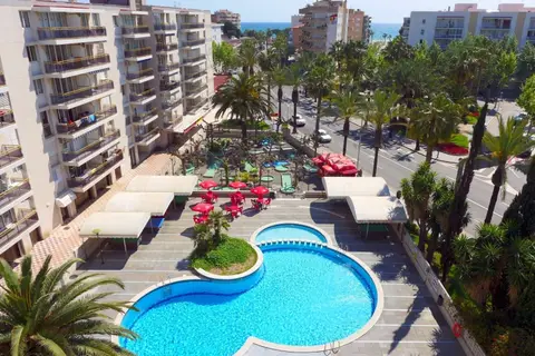 Navarra Suites Apartamentos in Salou — foto 4