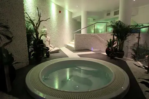 Rafayel Hotel & Spa in Londen, foto 7