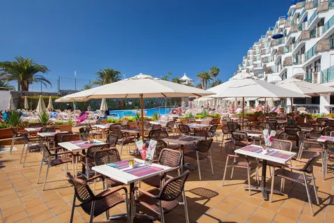 Revoli Playa Apartments foto 4