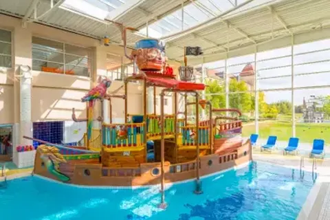 Disneyland Paris per bus - Hotel Explorers near Disneyland Paris in Coupvray — foto 15