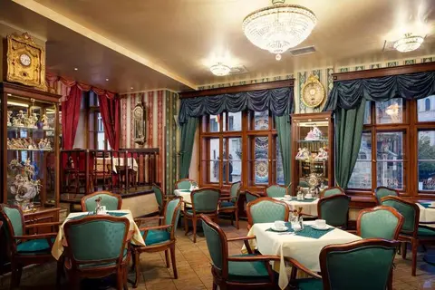 Grand Hotel Praha in Praag — foto 7