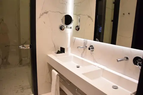 Unik Hotel in Tirana — foto 18