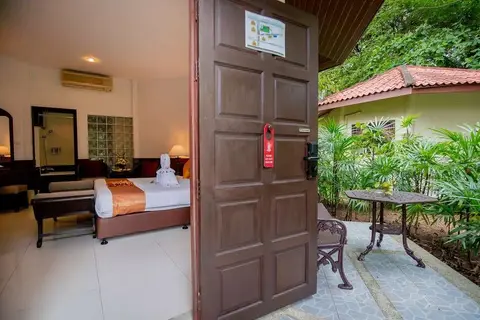 Phuket Leelavadee Hua Ting Resort in ตำบลป่าตอง — foto 13