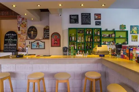 Newcastle Studios in Δημοτική Ενότητα Μαλίων — foto 8