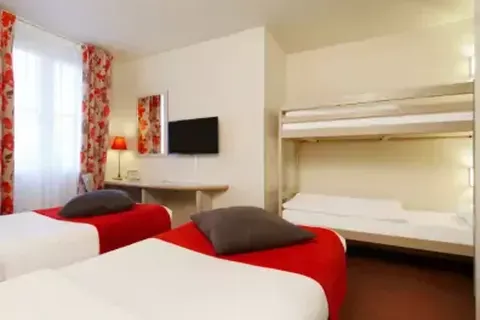 Disneyland Paris per bus - Hotel Campanile Val de France near Disneyland Paris in Coupvray — foto 8