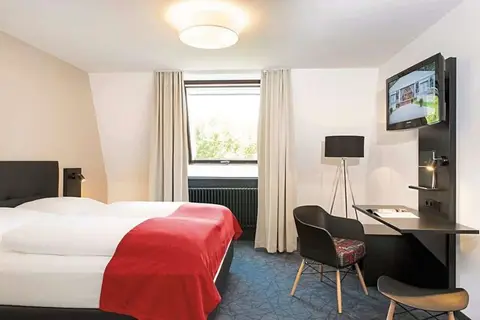 Victor's Residenz-Hotel Munchen in Unterschleißheim — foto 11