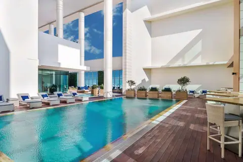 Marriott Downtown Abu Dhabi in المَنهَل — foto 2