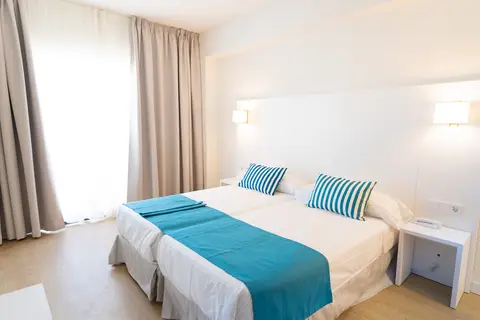 BLUESEA Costa Serena in Torremolinos — foto 8