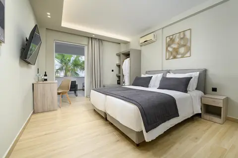 Nicolas Grand Suites in Καρδάμαινα — foto 20