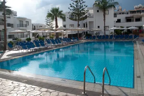 Christabelle Hotel Apartments in Ayia Napa — foto 3